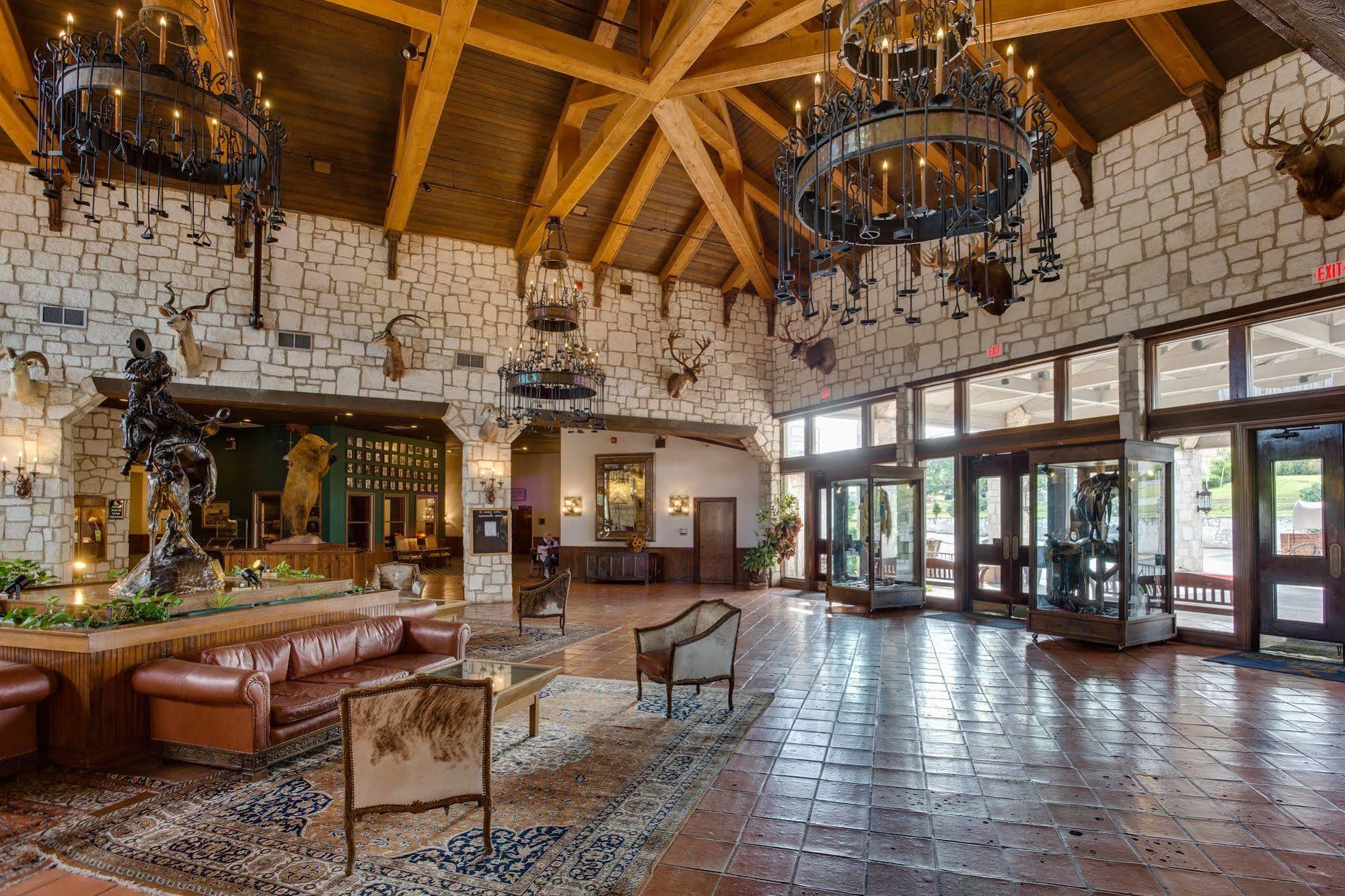 Y O Ranch Hotel And Conference Center Kerrville Exterior foto